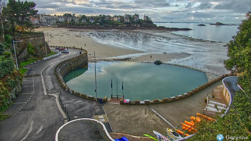 Photo n°6 de :roulotte et yourtes Saint Malo